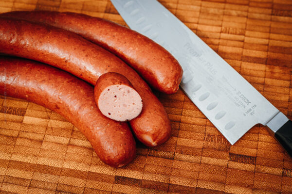 Gebrühte Rindswurst aus 100% Rindfleisch