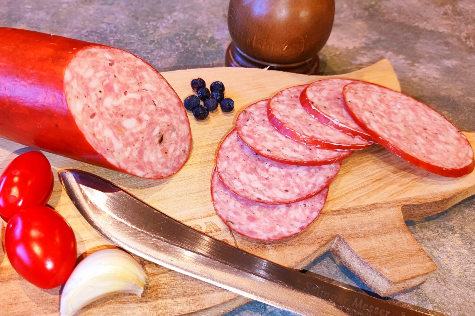 Fränkische Bratwurst im Schafsdarm | Räucherwiki